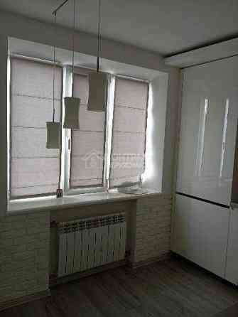 Продаж Квартира 4-кімнатна, 5/16 поверх на вул. Салтівське Харьков