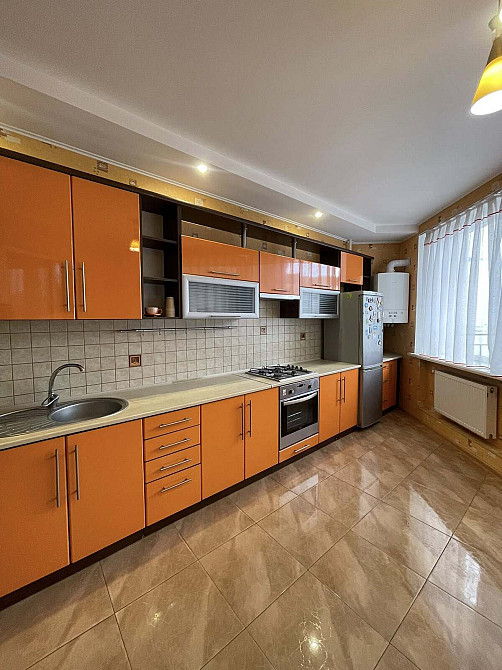 Продаж Квартира 2-кімнатна, 5/6 поверх на вул. Івасюка В. Івано-Франківськ - фото 1