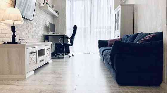 Оренда Квартира 2-кімнатна, 25/25 поверх на ул. Михаила Драгоманова Kiev