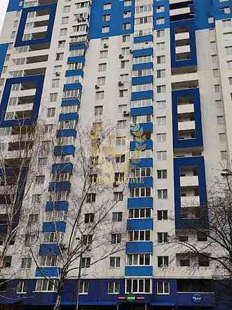 продам 1 к квартира вул Сімї Сташенків Київ