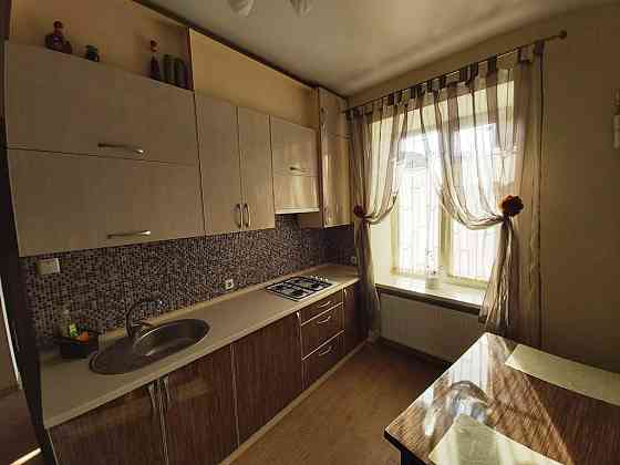 Продажа домовладения с гаражом и двором. Одеса