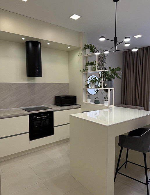 Продаж Квартира 1-кімнатна, 3/21 поверх на Литературная ул. Одеса - фото 1