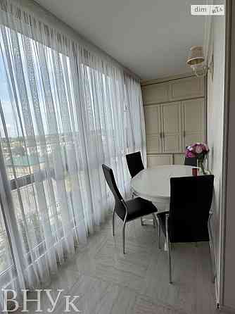 Продаж Квартира 3-кімнатна, 7/9 поверх на Зоряна Луцьк