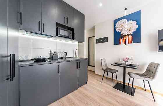 Оренда Квартира 1-кімнатна, 27/27 поверх на Вишняківська, 4 Київ