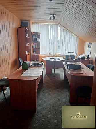Оренда офісне приміщення на вул. Уласа Самчука приміщень - 2, поверх - 2/2 Rivne
