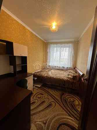 Продаж Квартира 2-кімнатна, 5/9 поверх на вул. Владислава Зубенка Харків