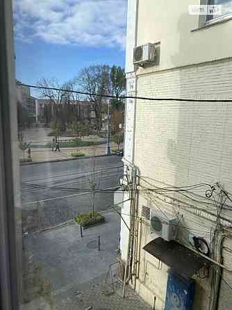 Оренда приміщення вільного призначення на Соборна поверх - 2/2 Винница