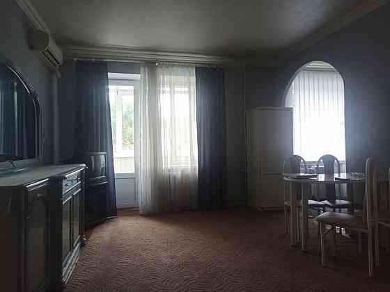 Оренда Квартира 2-кімнатна, 3/5 поверх на проспект Воздухофлотский, 10 Киев