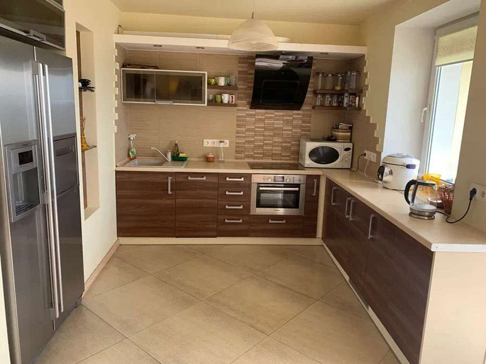 Оренда Квартира 3-кімнатна, 16/16 поверх на ул. Алексея Тихого Київ - фото 1