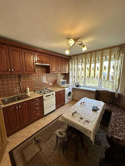 Продаж Квартира 1-кімнатна, 4/5 поверх на вул. Володимира Великого Львів - фото 1