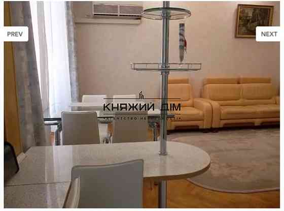 Шикарна 3-х кімн. в історичному центрі Києва! Код об'єкта: 119391 Киев