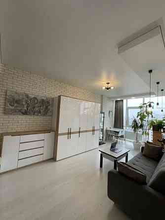 1 комнатную квартиру студию Жк 5 Жемчужина Лиманка