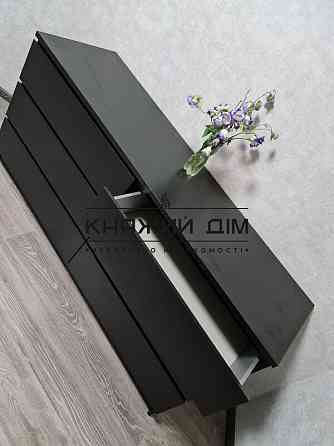 Продаж Квартира 2-кімнатна, 22/25 поверх на Новополевая ул. Київ