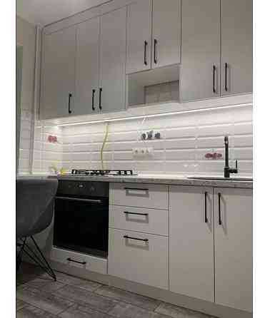 Продаж Квартира 1-кімнатна, 1/5 поверх на Метробудівська вул., 5 Київ