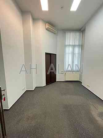 Оренда офісне приміщення на Музейний пров., 4 приміщень - 3, поверх - 1/6 Київ