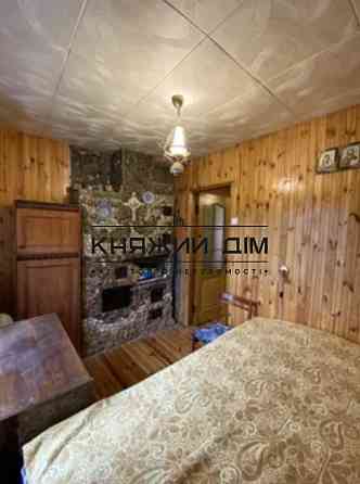 Продаж будинку з гаражем в мальовничому місці,біля озера і лісу у смт Лісове. № 2211608 