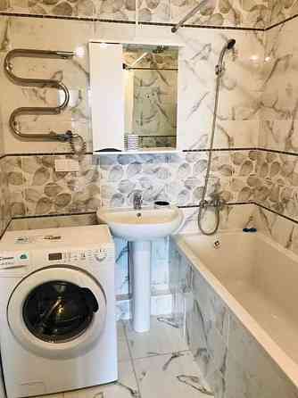 Оренда Квартира 2-кімнатна, 4/21 поверх на ул. Елены Пчилки, 3в Київ