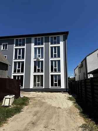 Продаж Квартира 1-кімнатна, 3/4 поверх на Лугова, 56а Київ