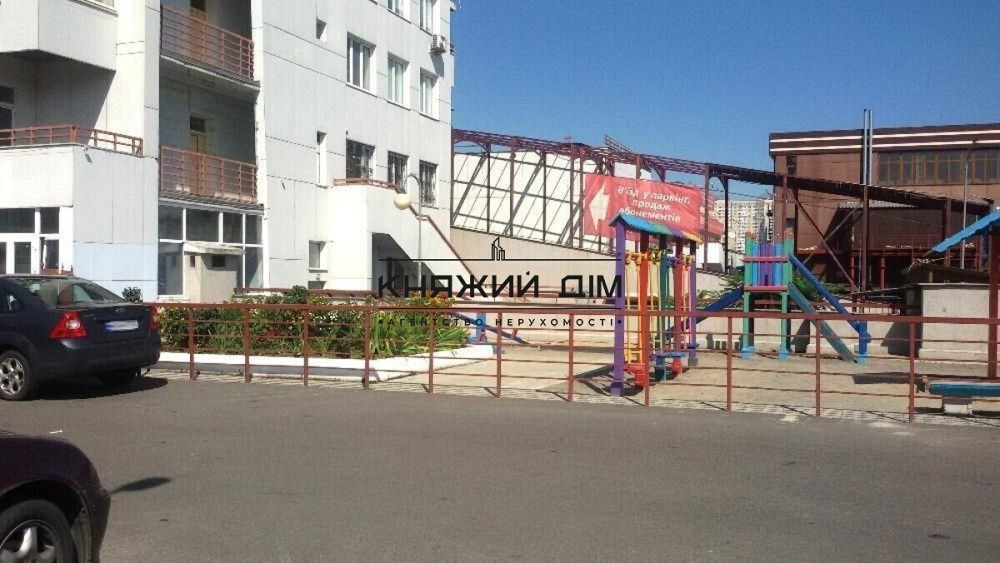 Продается 3-комнатная квартира в Дарницком районе, код объекта № 21124270 Київ - фото 1