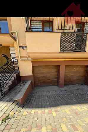 Продаж приміщення вільного призначення на Хіри О. Ужгород