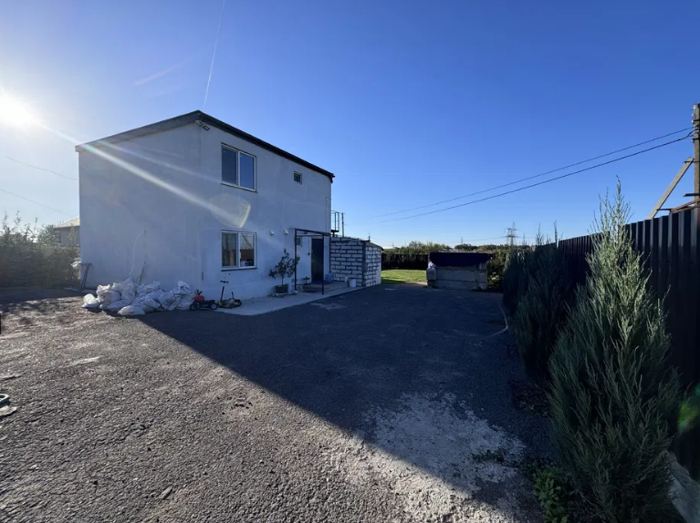 Продам будинок на дві квартири (Лиманський р-н, с.Ілічанка)  - фото 15