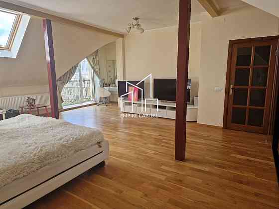 Продаж 4к квартири 134.8 кв. м Львів