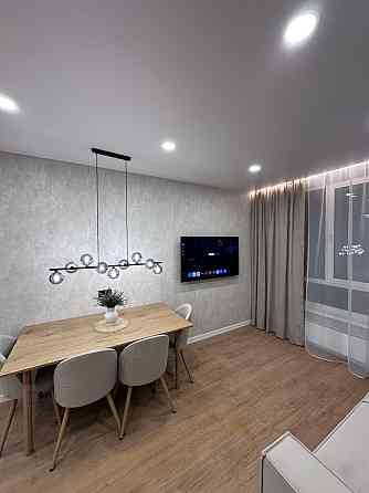 Продаж Квартира 1-кімнатна, 17/21 поверх на Олександра Олеся вул., д. 27-А Киев