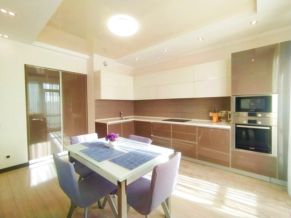 Продаж Квартира 3-кімнатна, 8/15 поверх на Юлії Здановської вул., д. 73-79 Київ - фото 3