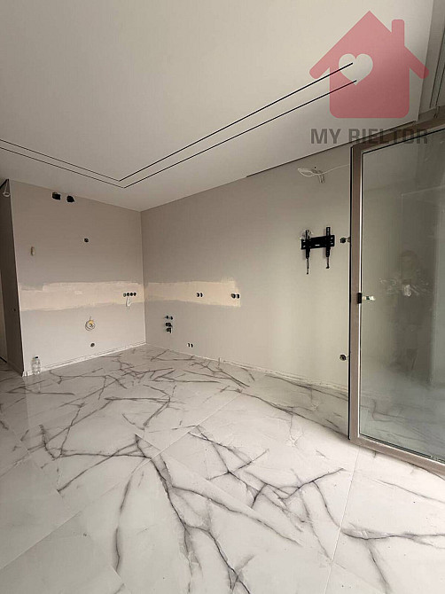 Продаж Квартира 2-кімнатна, 3/4 поверх на Головна  - фото 2