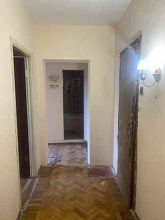 Продаж Квартира 2-кімнатна, 5/9 поверх на Сержа Лифаря вул., д. 18 Kiev