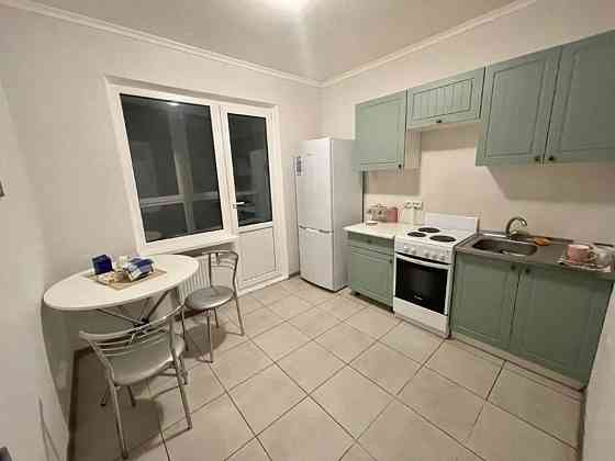 Оренда Квартира 1-кімнатна на ул. Бориса Гмыри, 12 Київ