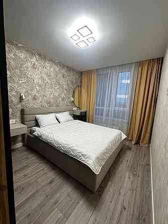 Оренда Квартира 1-кімнатна, 15/15 поверх на Європейський союз, 53/46 Київ