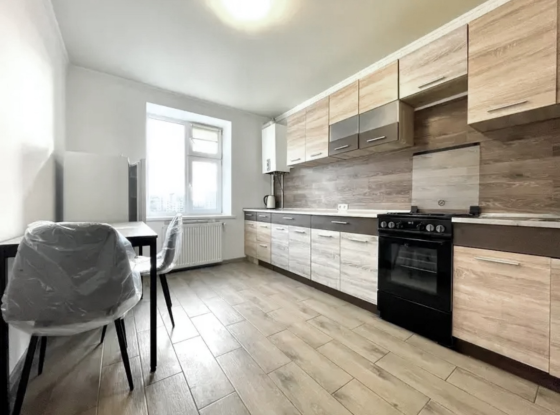 Оренда Квартира 1-кімнатна, 8/10 поверх на Яреми вул., 8 Тернополь