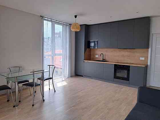 Оренда Квартира 2-кімнатна, 12/25 поверх на Богданівська, 7г Киев