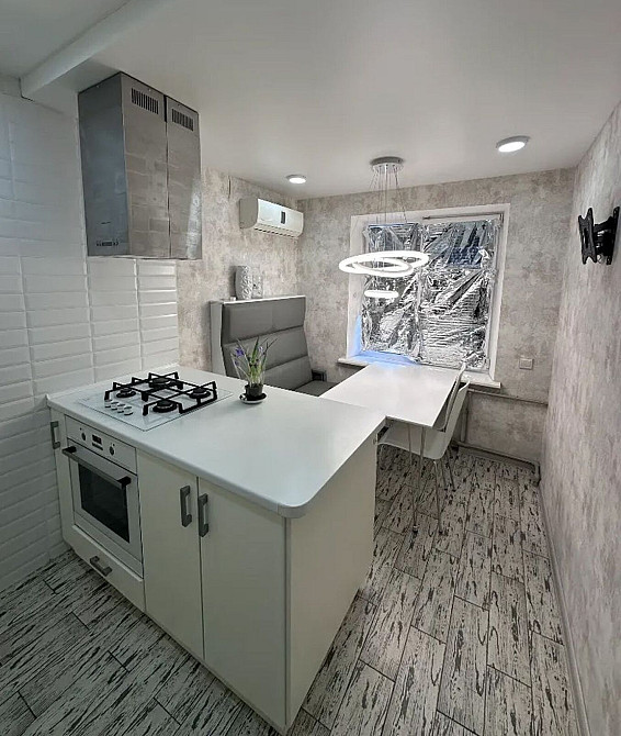 Продаж Квартира 3-кімнатна, 9/9 поверх на Березинская ул., 37 Дніпро - фото 3