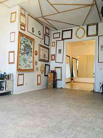 Оренда Квартира 3-кімнатна, 17/25 поверх на ул. Творческая Київ