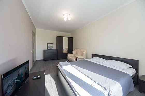 Оренда Квартира 1-кімнатна, 23/25 поверх на Чавдар, 38 Kiev