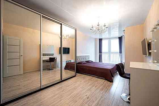 Продаж Квартира 1-кімнатна, 20/25 поверх на Драгоманова вул., д. 2-Б Kiev