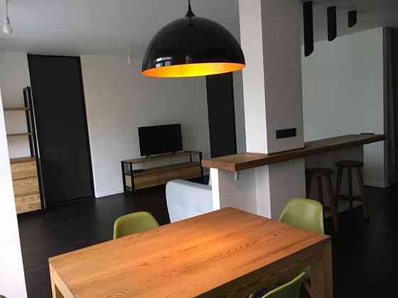 Оренда Квартира 3-кімнатна, 7/9 поверх на ул. Регенераторная, 4 Київ