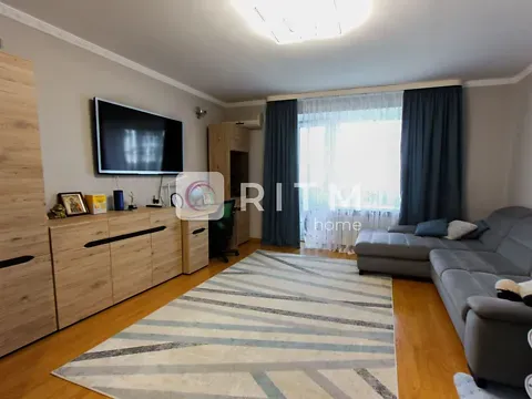 Продаж 3к Квартира 82 кв.м Відродження проспект 9 Луцьк - фото 8