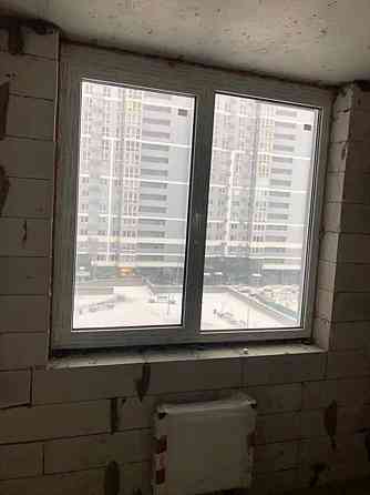 Продаж Квартира 1-кімнатна, 6/28 поверх на Ревуцького, 40Б Київ