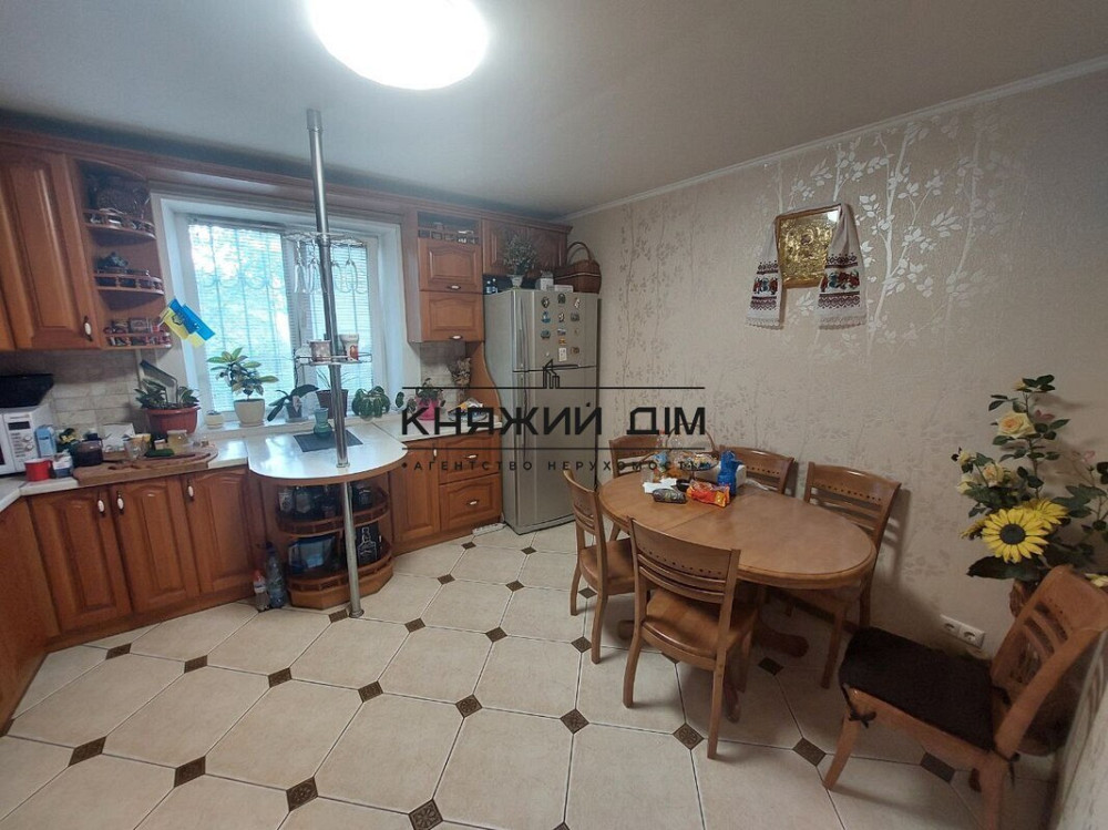 Продаж 2-х поверхового будинку в Калинівці Васильківський р-н. №2210782 Калинівка (Богуславський район) - фото 11