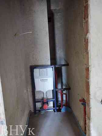 Продаж Квартира 2-кімнатна, 2/5 поверх на Кобринської Чернівці