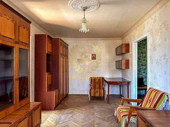 Продаж Квартира 2-кімнатна, 3/5 поверх на Вирского Павла бул., 16 Kiev