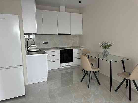 1-комнатная с ремонтом в ЖК Скай Сити, ул. Варненская Odessa