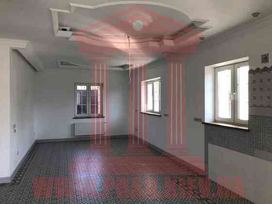 Продаж 3-поверховий Будинок з ділянкою 15 сот 270 кв.м   Київ