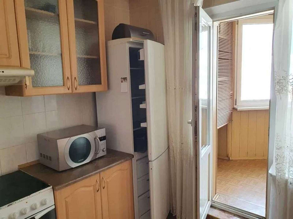 Оренда Квартира 3-кімнатна, 15/15 поверх на пр. Петра Григоренко, 3а Kiev - photo 2