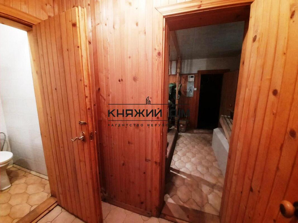 Шикарный большой дом с бассейном с.Малая Александровка.Код:229476  - фото 18