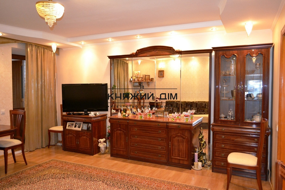 Просторная, раздельная 3-х к. кв. возле ст. м. Харьковская. № 21105082 Київ - фото 16