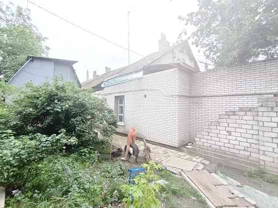 Продаж 1-поверховий Частина будинку з ділянкою 1 сот 55 кв.м 2 кімн. на Житній ринок Житомир